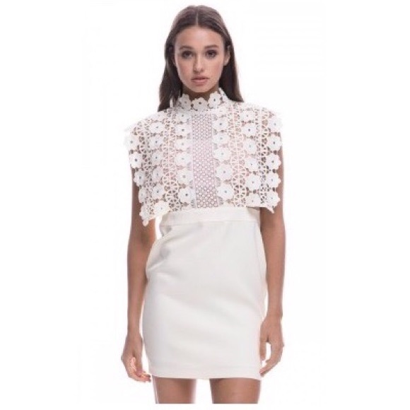 Endless Rose Dresses & Skirts - ENDLESS ROSE Floral Crochet Mini Fitted Dress